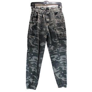 Kancan high rise paper bag green camo jeans size M